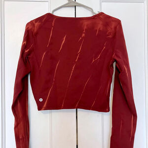 🍷✨ LULULEMON WUNDER TRAIN CROPPED LONG SLEEVE (MERLOT WASH, SIZE 8) ✨🍷